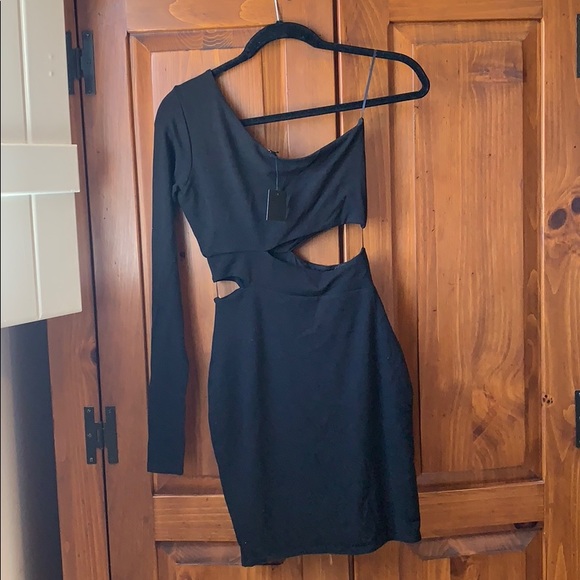 Donna Mizani black dress. - Picture 2 of 2